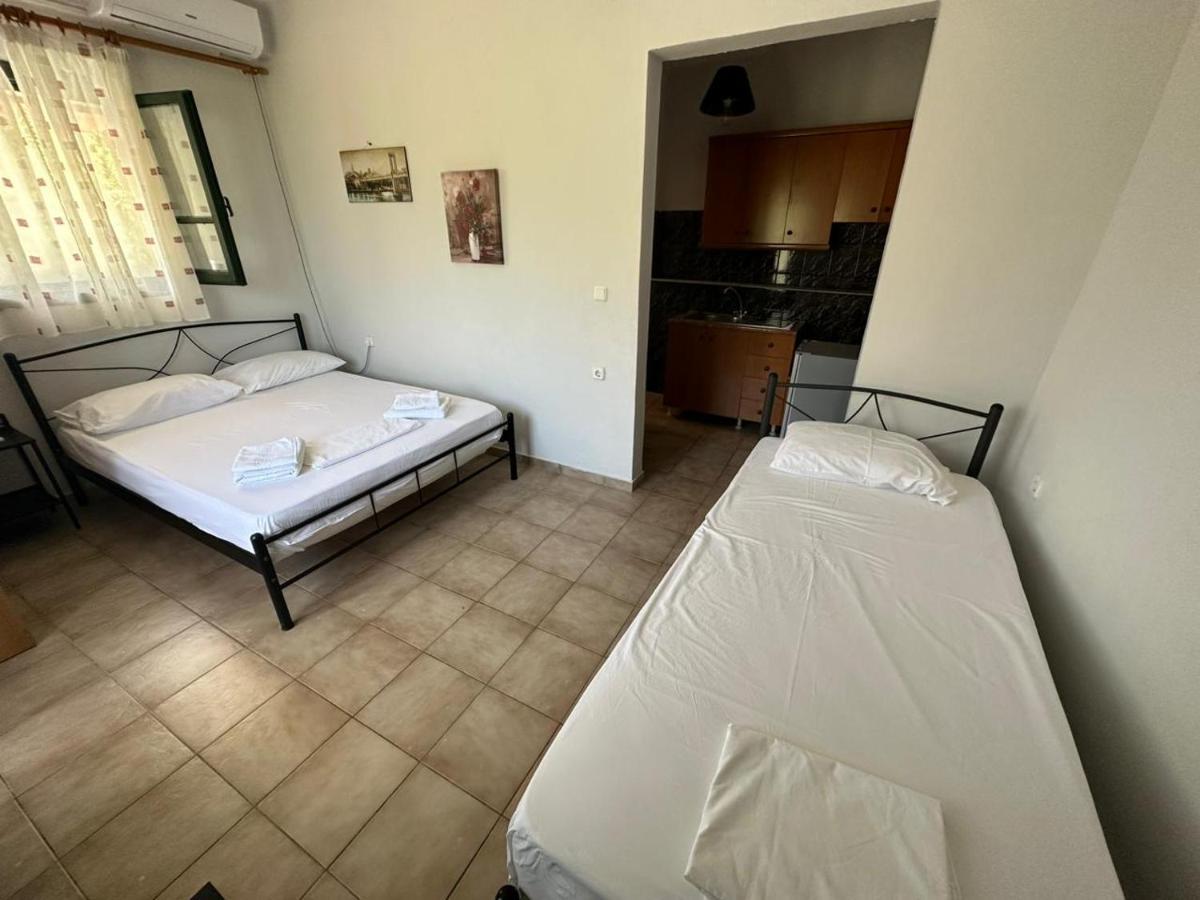 Lazari Rooms Himare Exterior photo