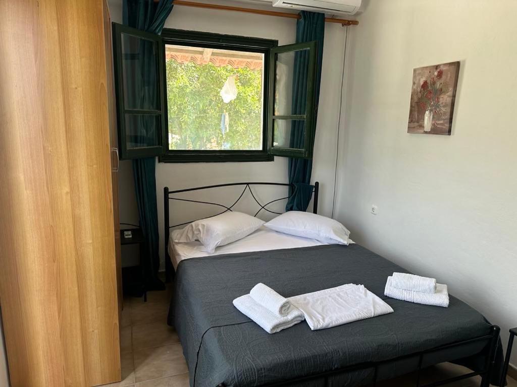 Lazari Rooms Himare Exterior photo