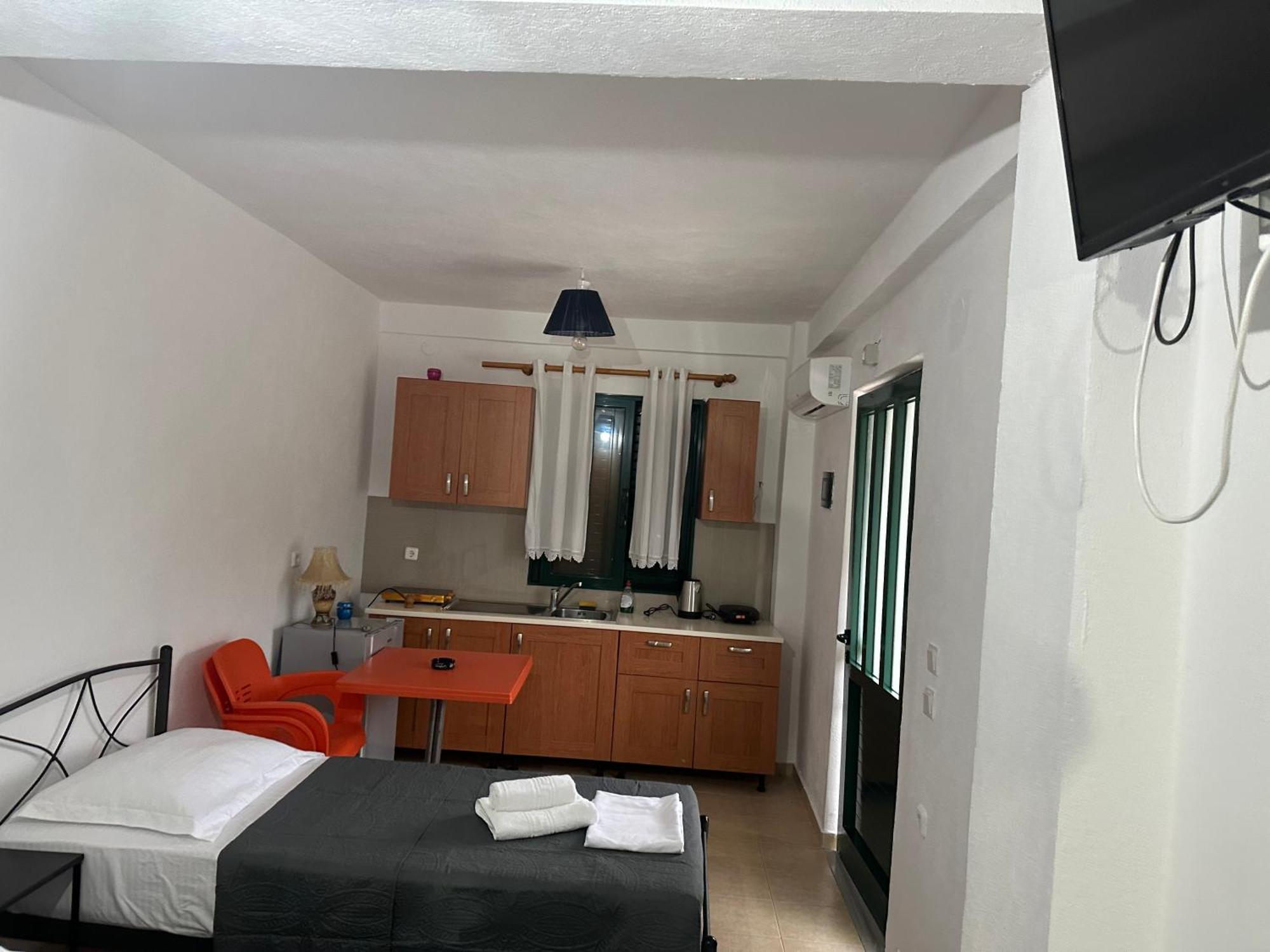 Lazari Rooms Himare Exterior photo